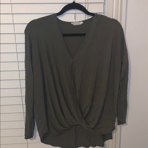 casual Olive green top